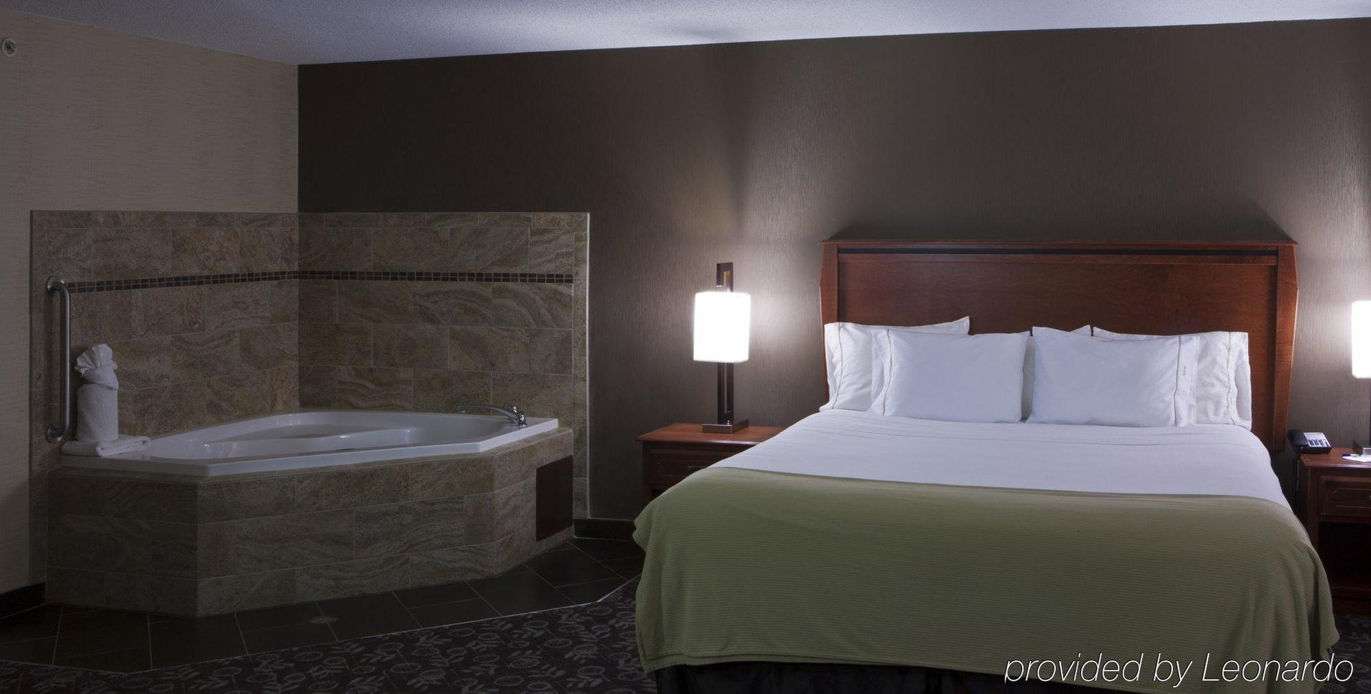 Holiday Inn Express Casper I-25 By Ihg Номер фото