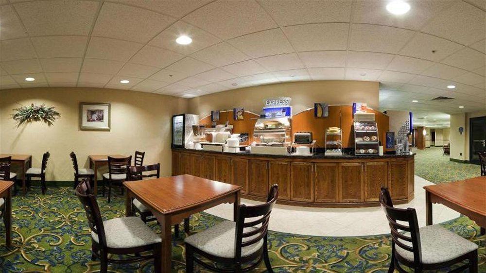 Holiday Inn Express Casper I-25 By Ihg Екстер'єр фото